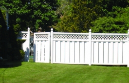 Trenton Lattice Top Fence & Gate